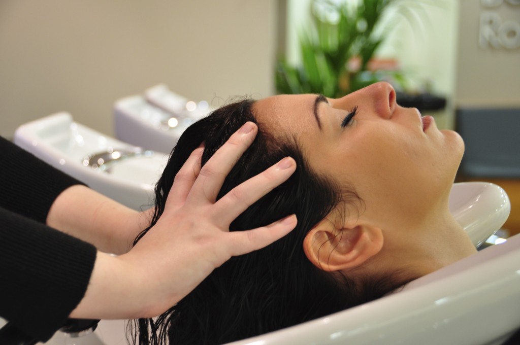hair massage treatment